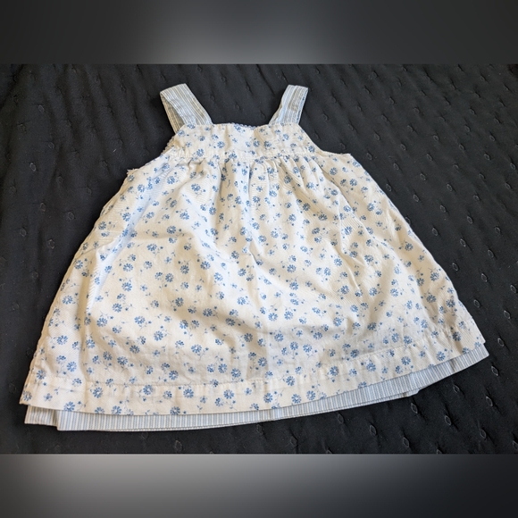 vintage Carter's// dress size 6 months. - Picture 2 of 8